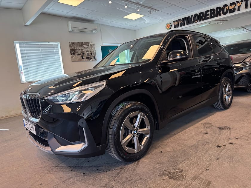 Bild 2 av BMW X1 sDrive18i Steptronic Gps B-kamera Carplay 136hk