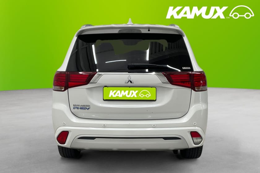 Bild 5 av Mitsubishi Outlander PHEV Business X 224HK Skinn 360° Keyless Carplay