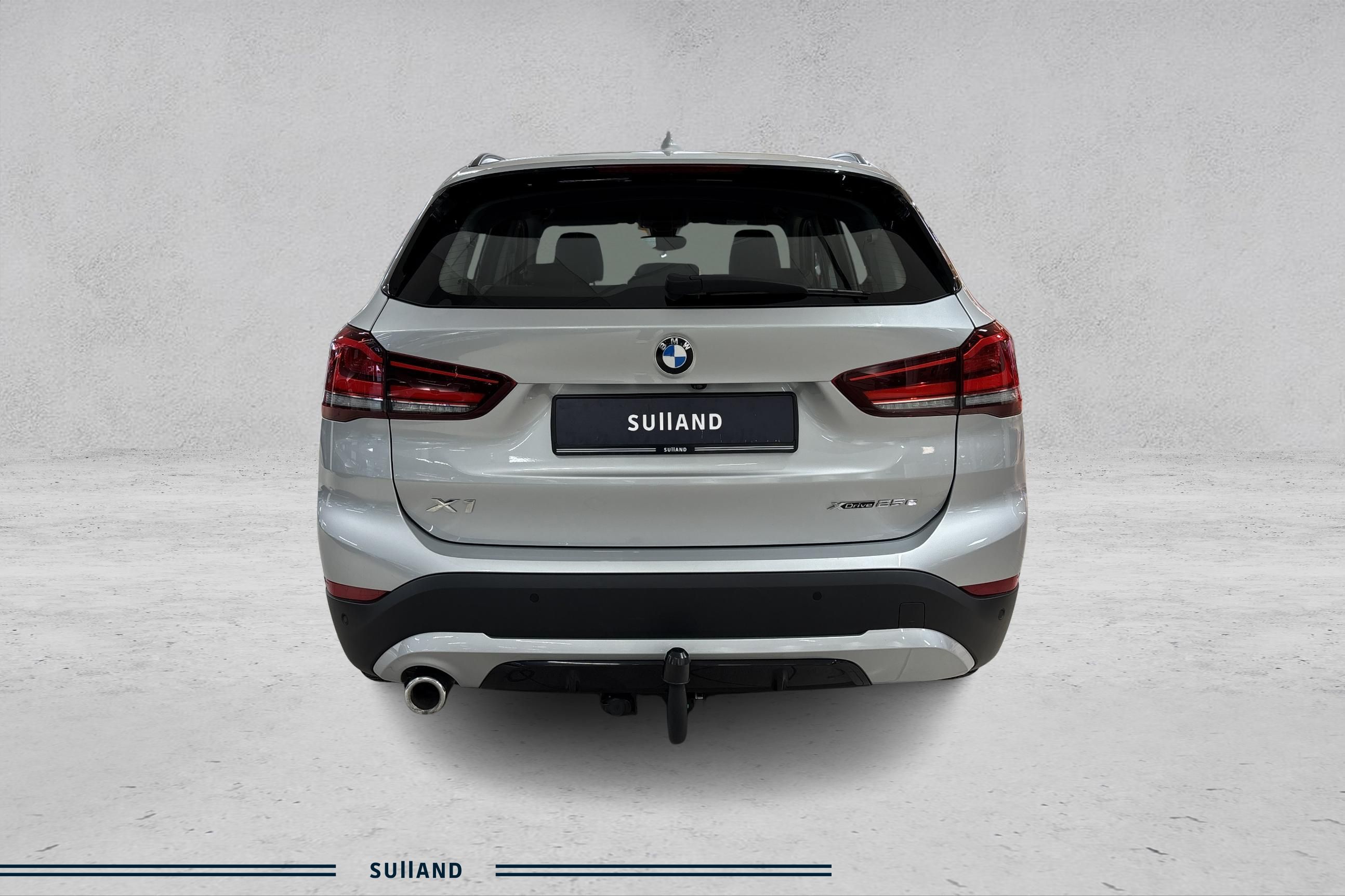 Thumnail bilde 3 av BMW X1 xDrive25e