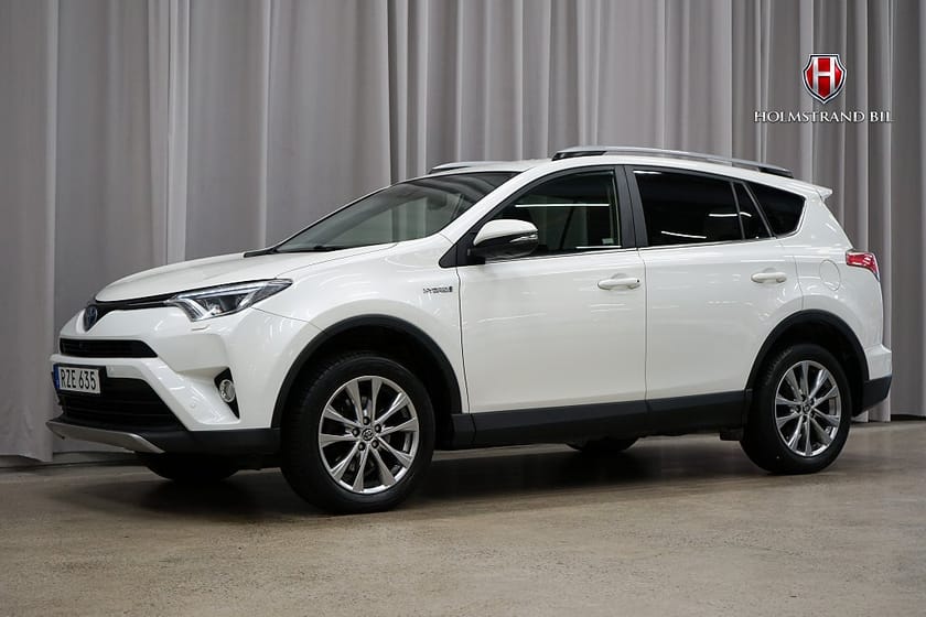 Bild 3 av Toyota RAV4 Hybrid 2.5 AWD Executive Drag Kamera Rattvärme Läder