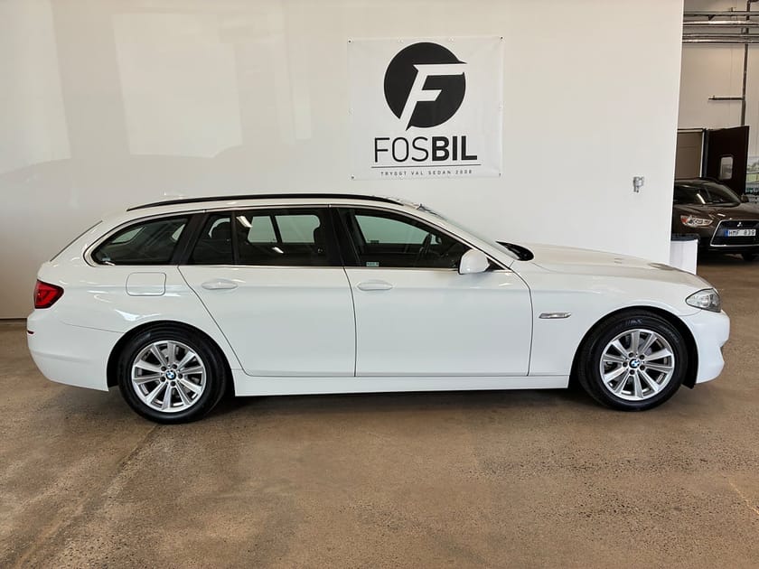 Bild 3 av BMW 520d Touring Drag M-Värmare Sommar och Vinterdäck Nyservad