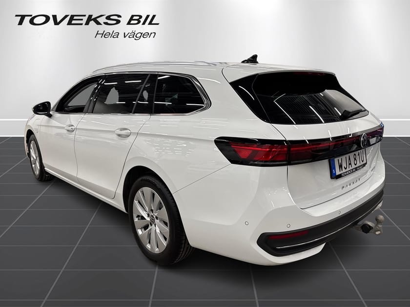 Bild 3 av Volkswagen Passat Variant eHybrid 204hk Drag&värmare inkl V-hjul