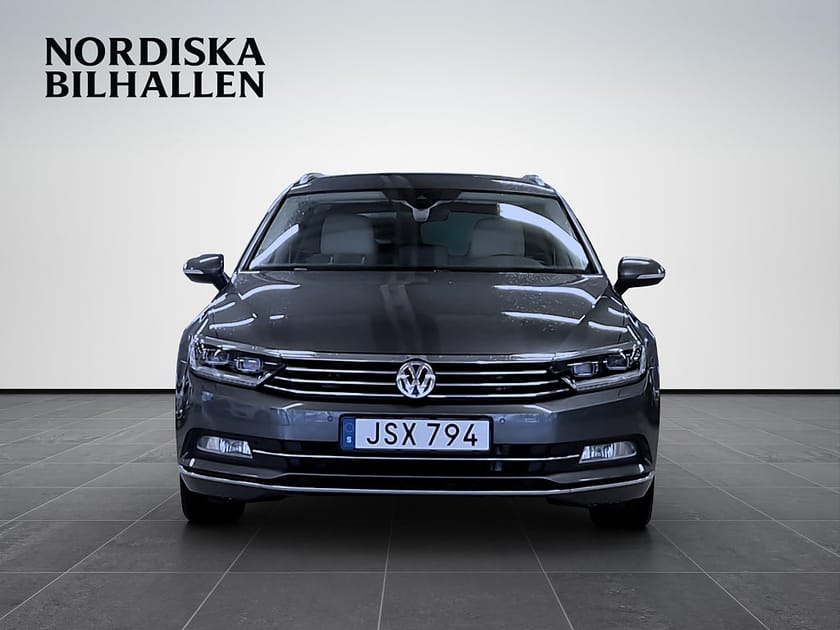 Bild 2 av Volkswagen Passat Sportscombi 2.0 TSI BMT GT Cockpit Drag Värmare Kamera