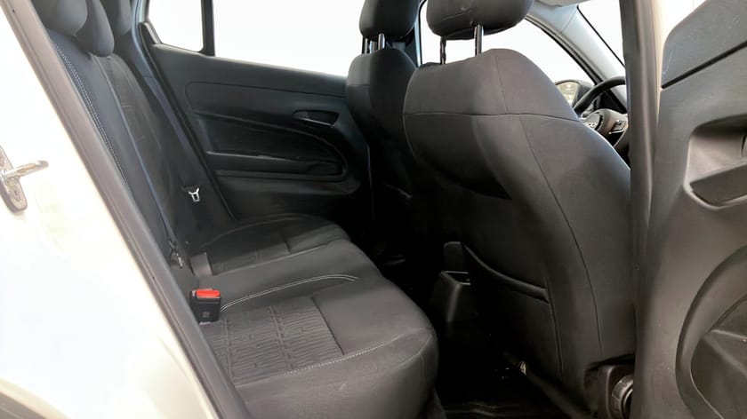 Bild 5 av Fiat 600 Hybrid eDCT, 101hk, |CARPLAY|