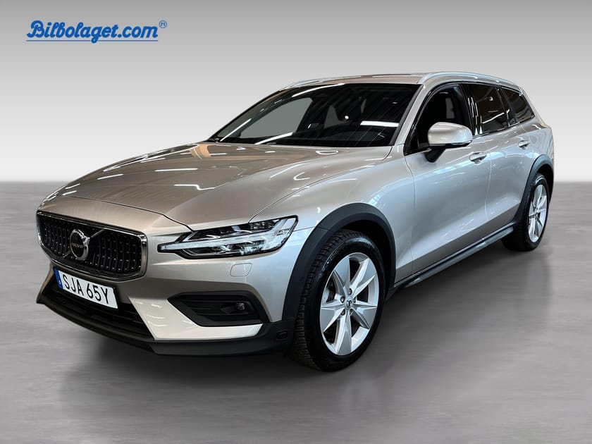 Bild 1 av Volvo V60 Cross Country B4 AWD Diesel Plus
