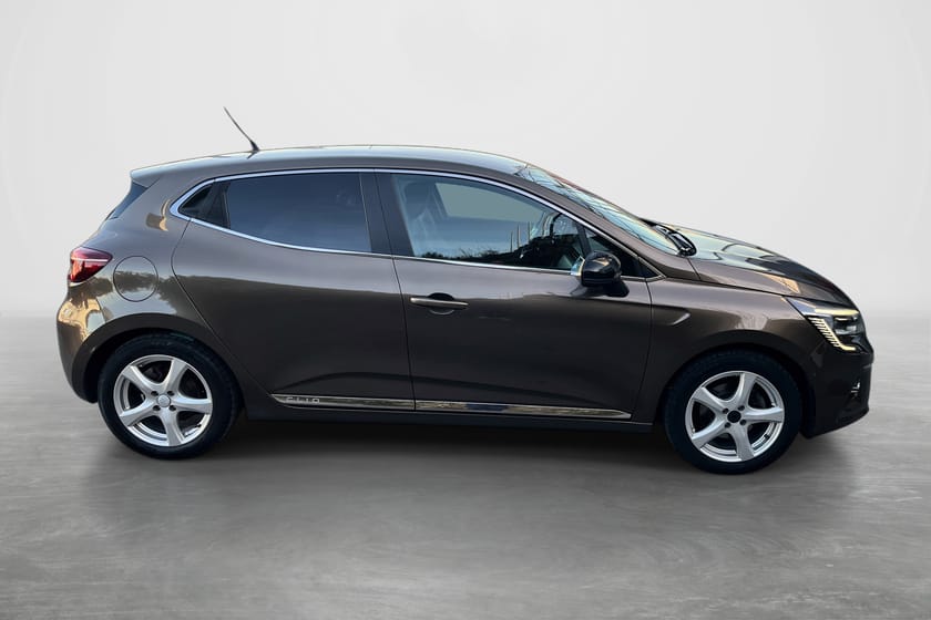 Bilde 4 av Renault Clio 130hk bensin og automat. En perfekt kombo