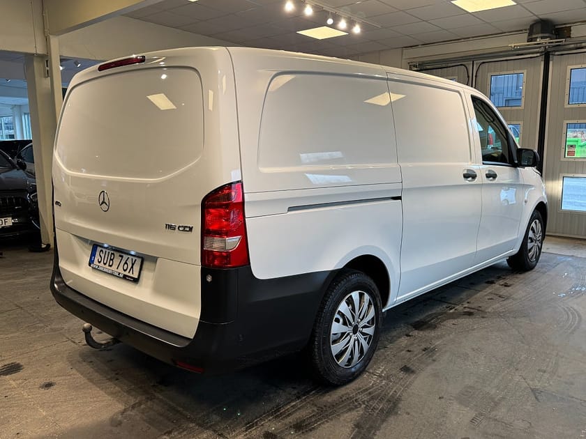 Bild 4 av Mercedes-Benz Vito 116 CDI 2.8t Drag Gps Värmare WEBASTO skåp B-kamera