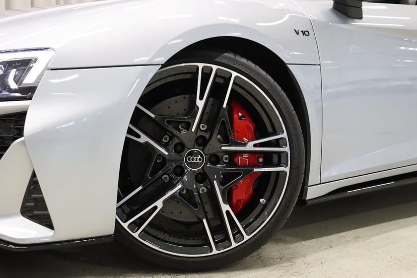 Bild 3 av Audi R8 Spyder V10 performance 620HK Svensksåld  154Mil Moms