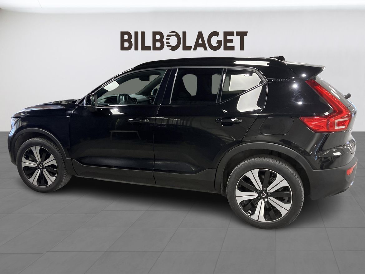 Volvo XC40 2023 - miniatyr 3