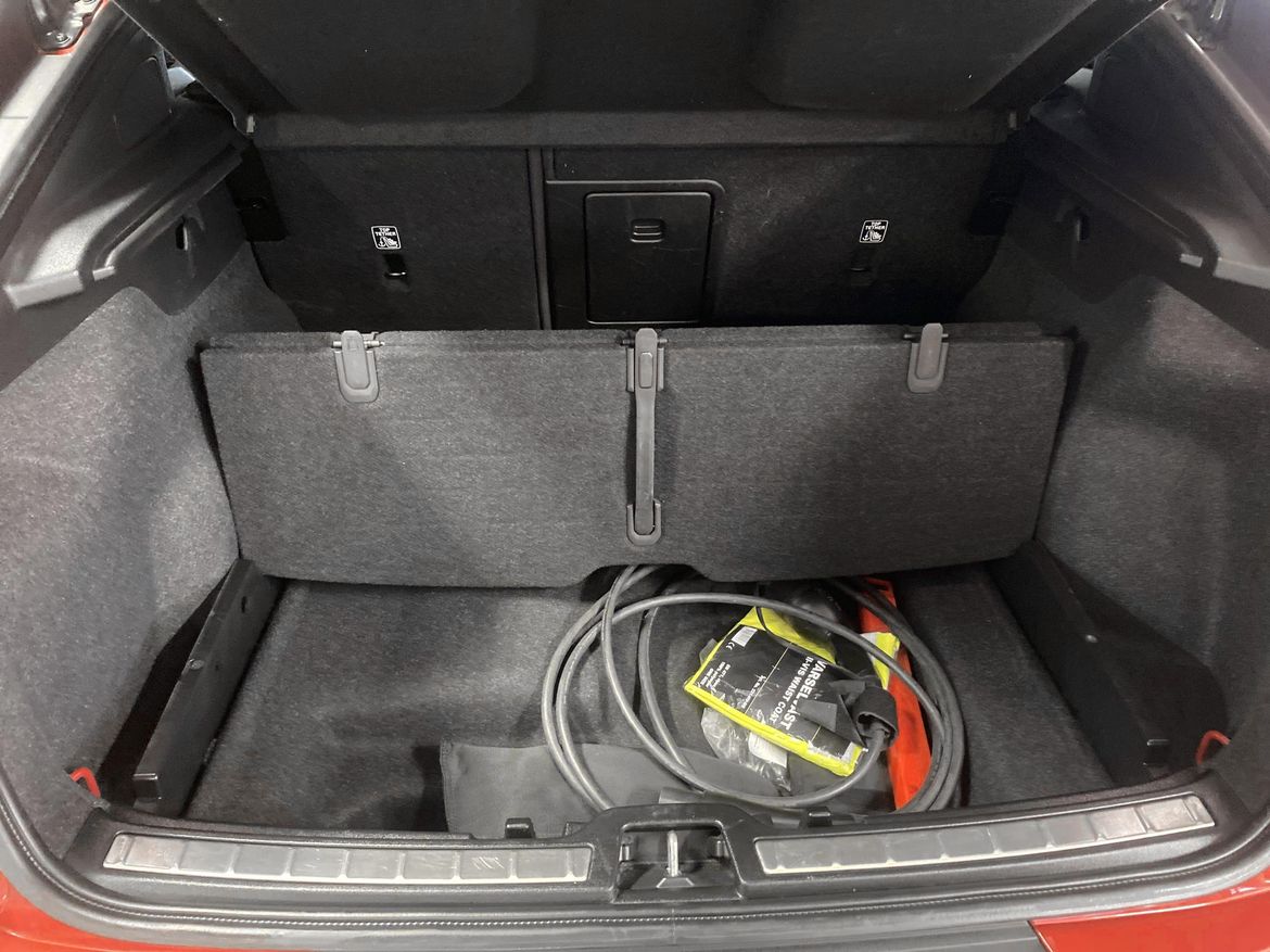 Volvo C40 2023 - miniatyr 11