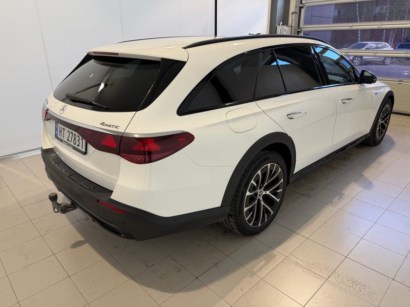 Bilde 3 av Mercedes-Benz E 300 de 4MATIC All-Terrain All-Terrain: SKINN/MASSASJE/HEAD UP mm