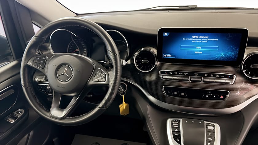 Bild 3 av Mercedes-Benz V 300d 4MATIC 3.2t 300 D AVANTGARDE LÅNG