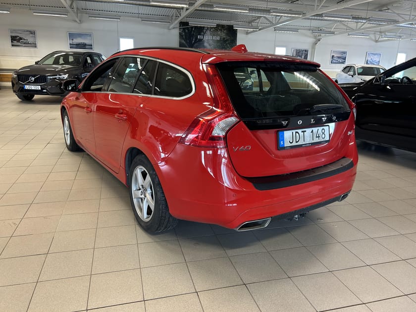 Bild 3 av Volvo V60 D4 Momentum Business Edition