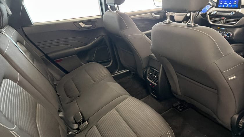 Bild 5 av Ford Kuga Plug-In Hybrid 2023 Titanium PL KAMPANJ 4395 kr/mån