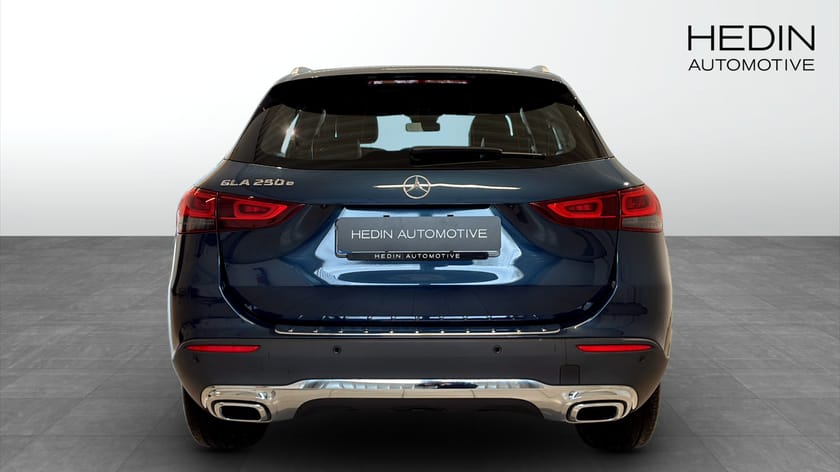 Bild 5 av Mercedes-Benz GLA 250 e AMG Line Dragkrok
