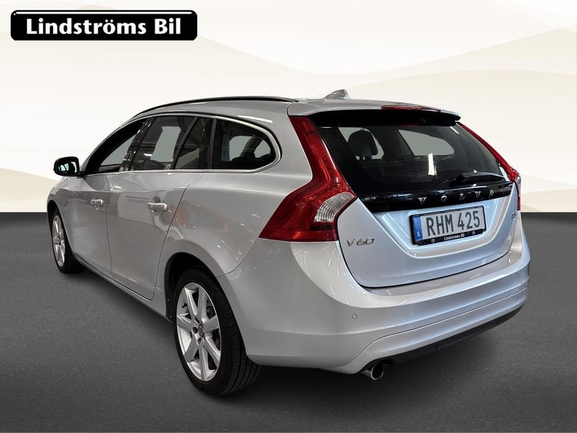 Bild 4 av Volvo V60 Momentum D3 150hk S&V-Hjul