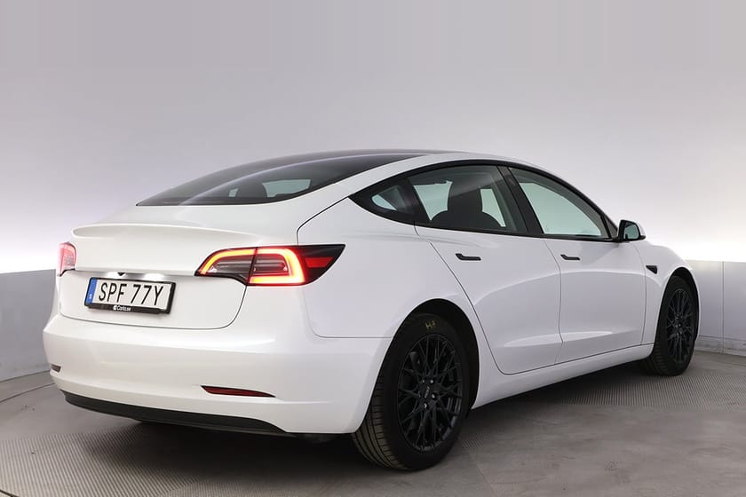 Bild 5 av Tesla Model 3 Standard Range Autopilot Panorama