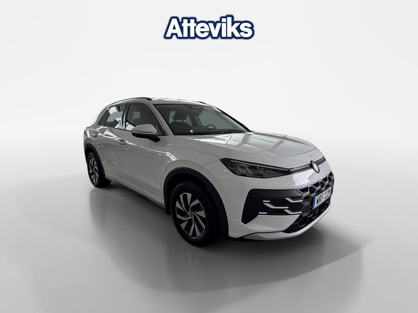 Bild 1 av Volkswagen T-Roc 1.5 eTSI 150 HK *Backkamera/App-Connect*