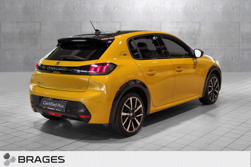 Bilde 5 av Peugeot e-208 GT 136hk