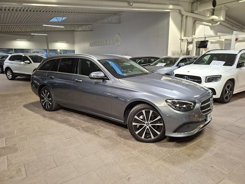 Bild 1 av Mercedes-Benz E 300 T de 4MATIC E300 de 4M 9G-Tronic Avantgarde Drag Navi