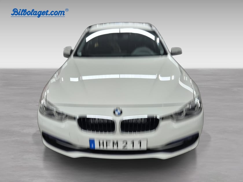 Bild 2 av BMW 320d xDrive Touring * OUTLET *