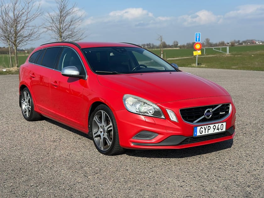Bild 2 av Volvo V60 D2 R-Design Euro 5