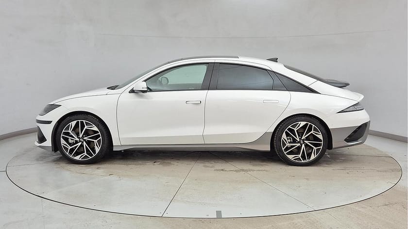 Bild 4 av Hyundai Ioniq 6 77.4 kWh 228 hk Advanced | 360°-kamera | Soltak | BOSE