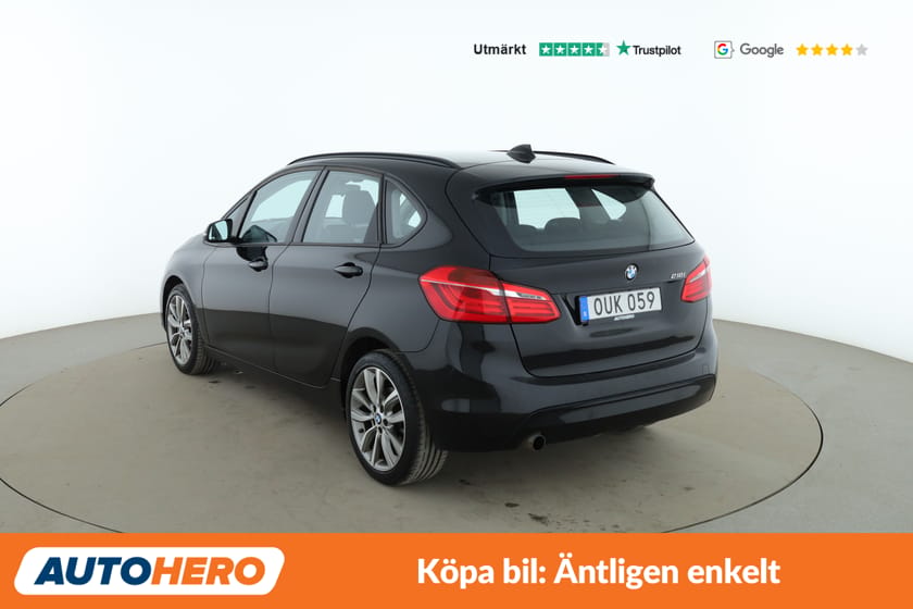 Bild 3 av BMW 218i Active Tourer Sport Line / Keyless, PDC, Rails