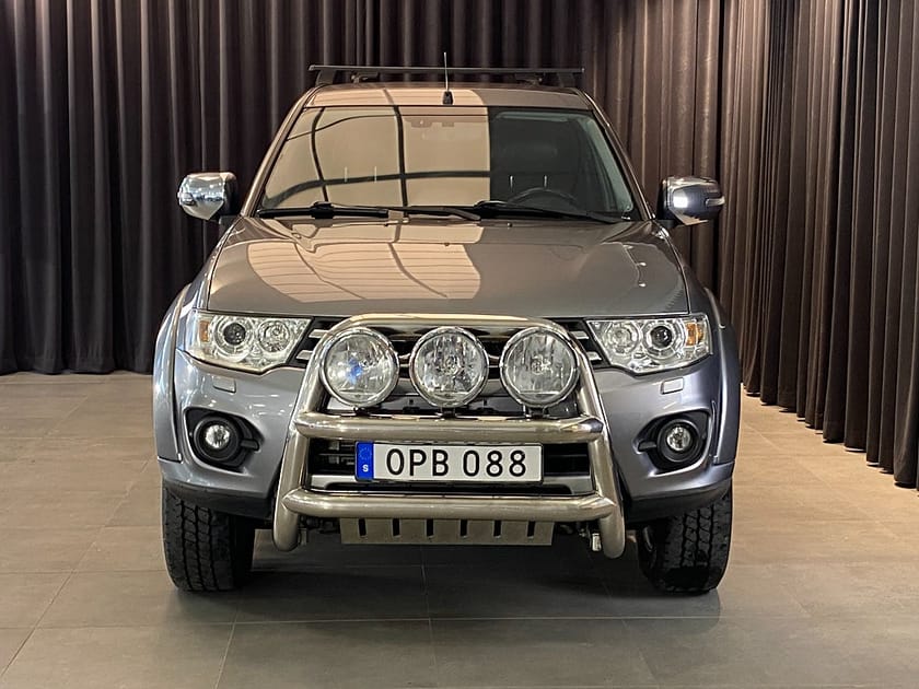 Bild 4 av Mitsubishi L200 Dubbelhytt 2.5 4x4 Automat