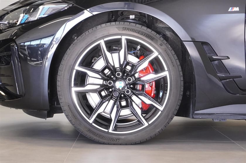 Bild 2 av BMW i4 M60 xDrive Gran Coupé Supercharged Ed Drag DA Pro H K