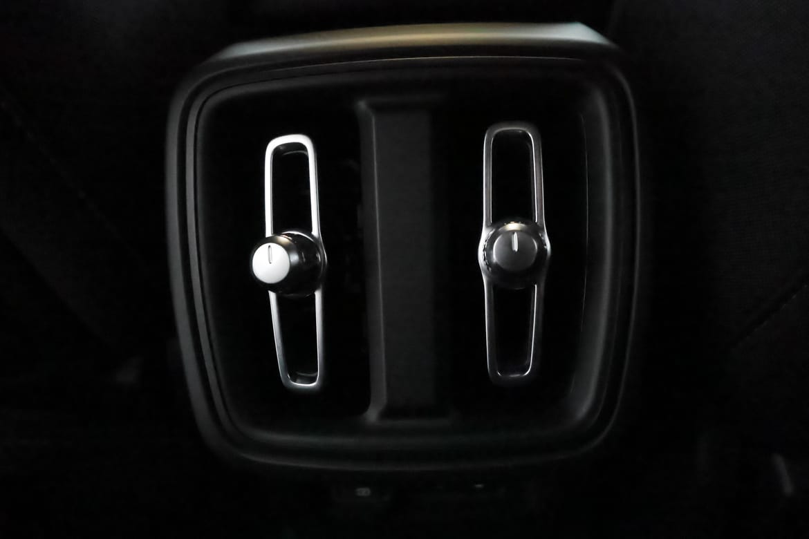 Volvo XC40 2024 - miniatyr 19