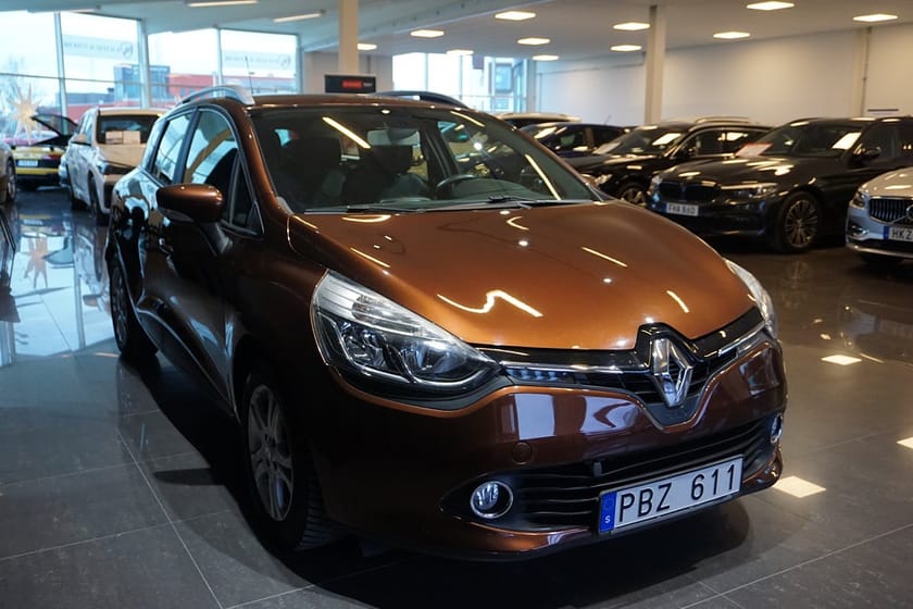 Bild 5 av Renault Clio Sport Tourer 1.2 Navi 7.400Mil Svensksåld
