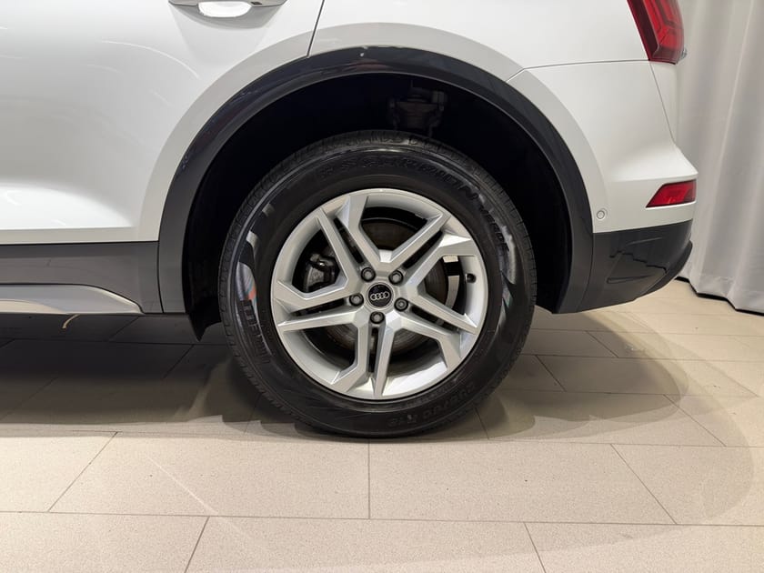 Bild 3 av Audi Q5 40 TDI quattro PROLINE ADVANCED 20