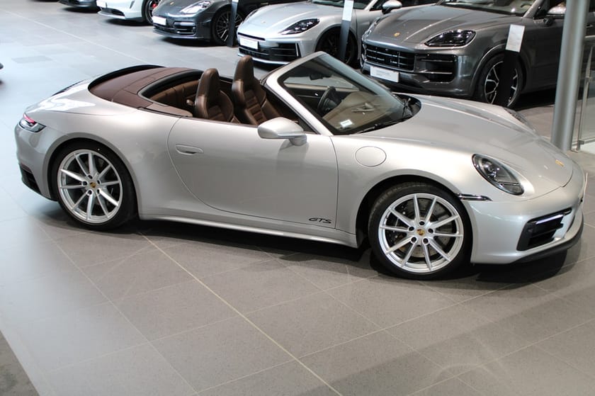 Bild 4 av Porsche 911 Carrera 4 GTS Cabriolet 