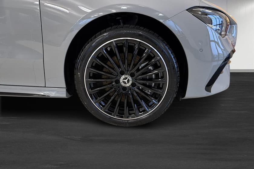Bild 5 av Mercedes-Benz CLA 250 e Shooting Brake AMG Night / Dragkrok  *DEMO*