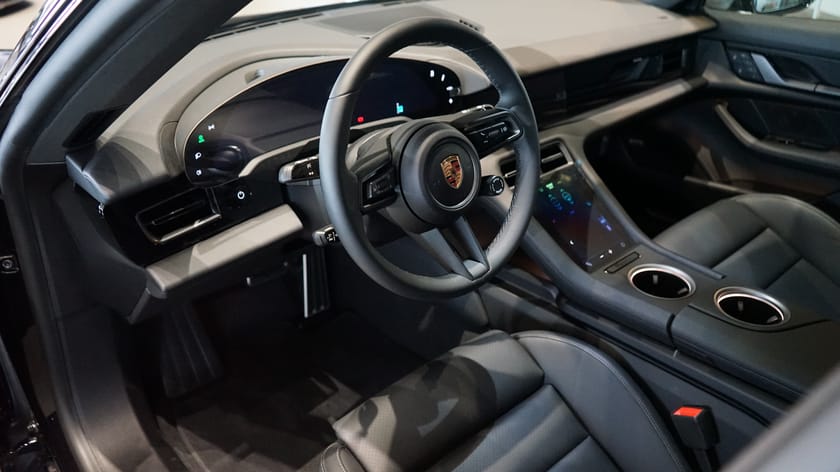 Bild 3 av Porsche Taycan 4S Cross Turismo 