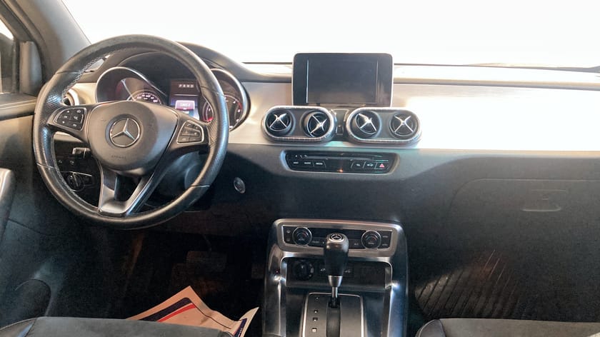 Bild 4 av Mercedes-Benz X 350 d 4MATIC 7G-Tronic Plus 258hk