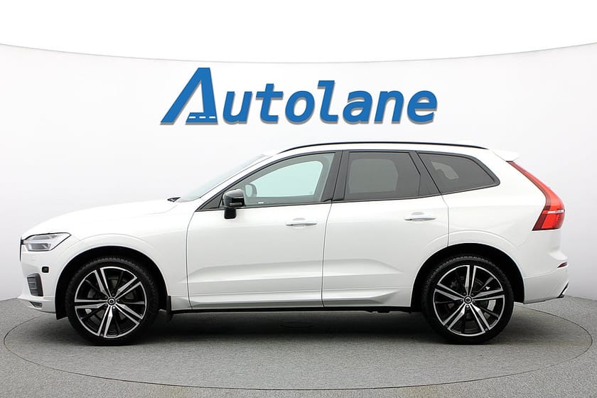 Bild 5 av Volvo XC60 B4 AWD R-Design H/K, 360°, 21", Dragkrok, Minne 197hk