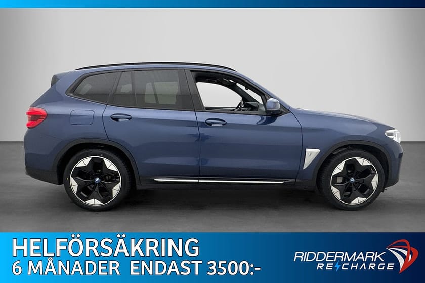Bild 5 av BMW iX3 286hk Impressive Pano H/K HUD Drag 360° Skinn Navi