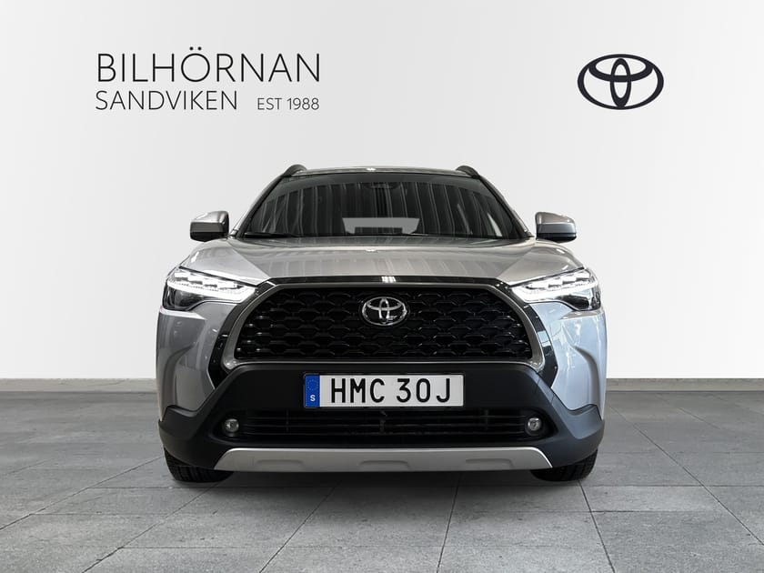 Bild 5 av Toyota Corolla Cross Hybrid 1,8 Style Vinterhjul