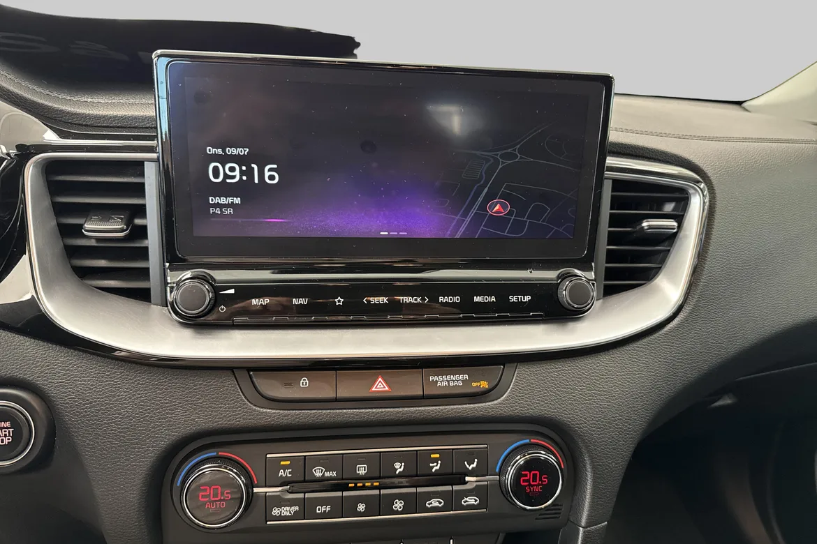 picture of a car