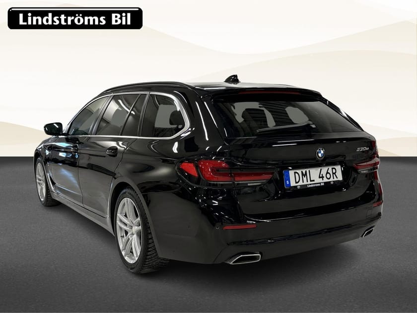 Bild 4 av BMW 530e Touring RWD Nav Vinterhjul Moms