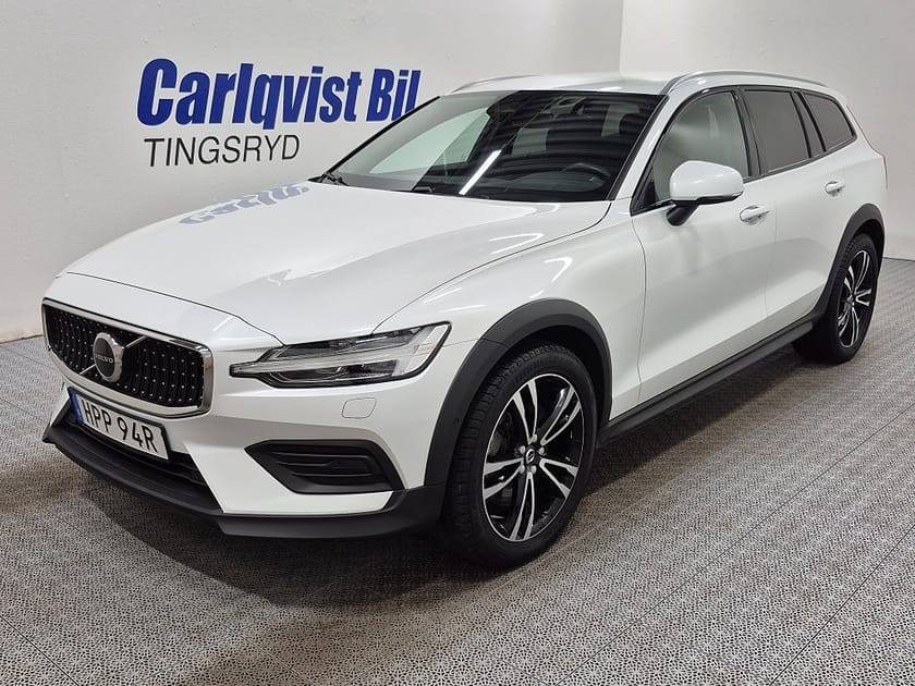 Bild 1 av Volvo V60 Cross Country B4 MILDHYBRID AWD CORE 197HK 4x4