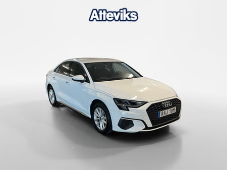 Audi A3 Sedan 35 TFSI 150hk Backkamera Carplay