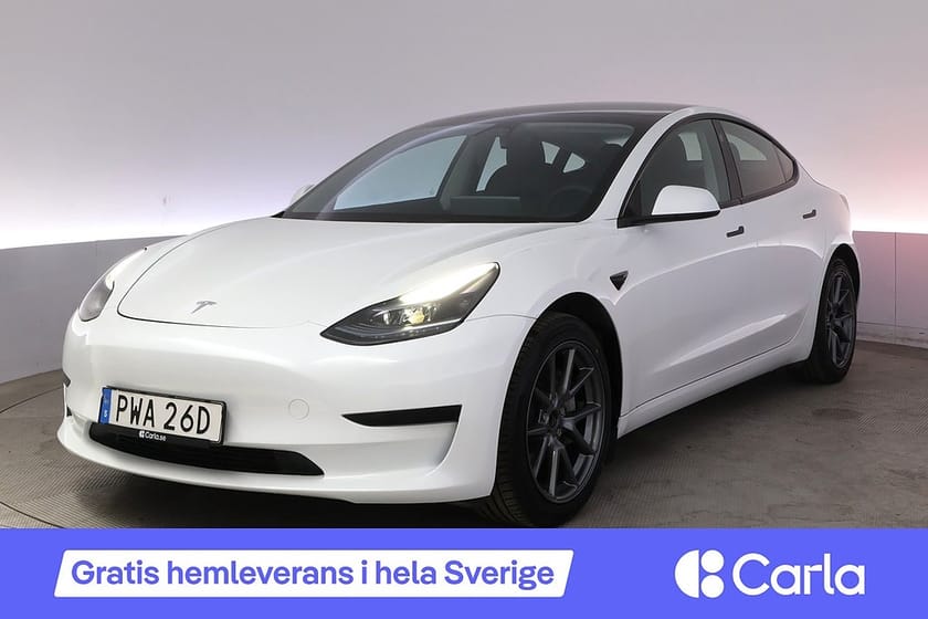 Bild 1 av Tesla Model 3 Standard Range Refresh AP Pano V-hjul