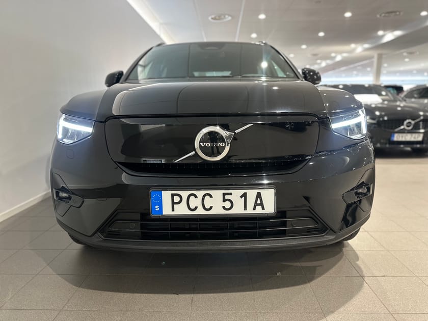 Bild 2 av Volvo XC40 Recharge Plus/ Navigation/ Backkamera/ Sensorer Fram och Bak /10.000kr tillbehör /