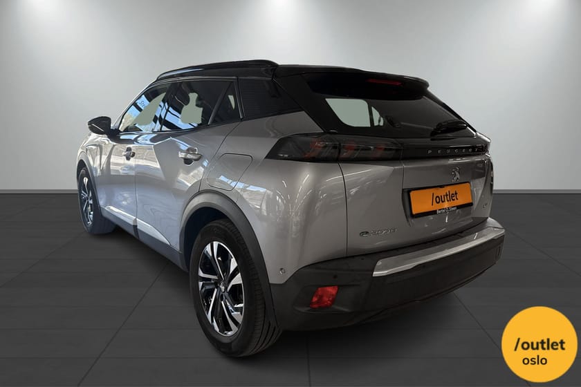 Bilde 3 av Peugeot e-2008 GT 136 hk / Ad. Cruise / Ryggekamera 180°