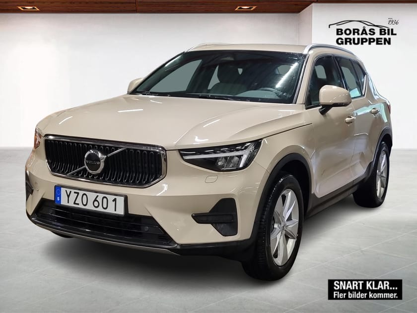 Bild 1 av Volvo XC40 B4 FWD Bensin Core/Lågmilare!