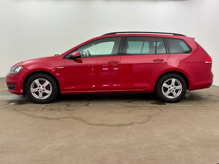 Bild 3 av Volkswagen Golf Sportscombi 1.4 TGI DSG 110hk Kamera Drag Nybes