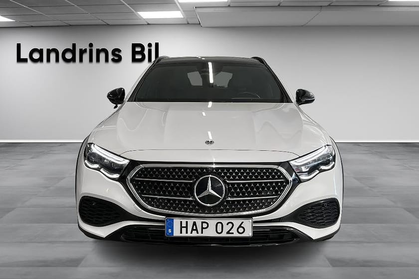 Bild 2 av Mercedes-Benz E 300 d e 4MATIC All-Terrain de / Superscreen